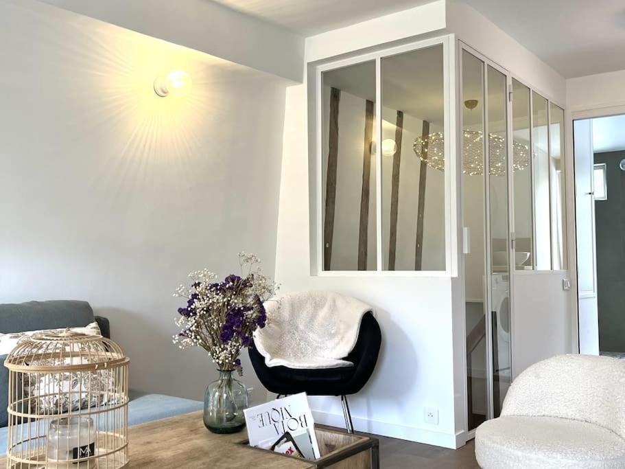 Duplex Downtown Abbaye By La Boite En Holiday home