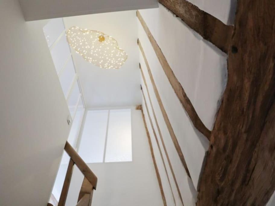 Duplex Downtown Abbaye By La Boite En * Senlis (Oise)